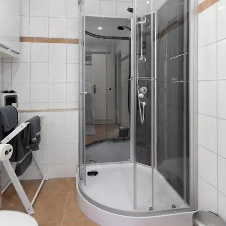 Boutique Anybody * Gaienhofen (Baden-Wurttemberg)